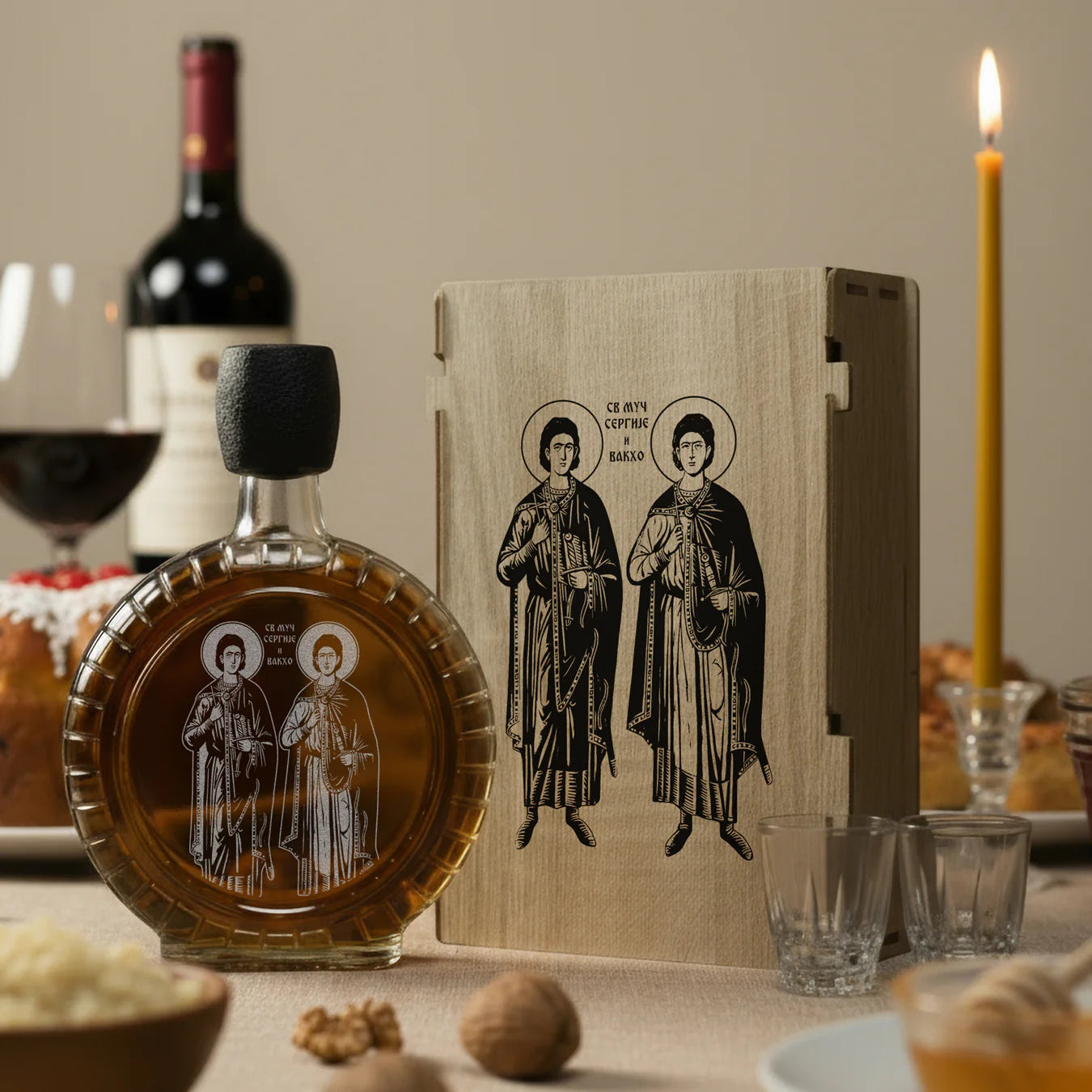 Slavski poklon set Sveti mučenici Sergije i Vakho - Srđevdan, sa 2 čašice (rakija nije uključena)