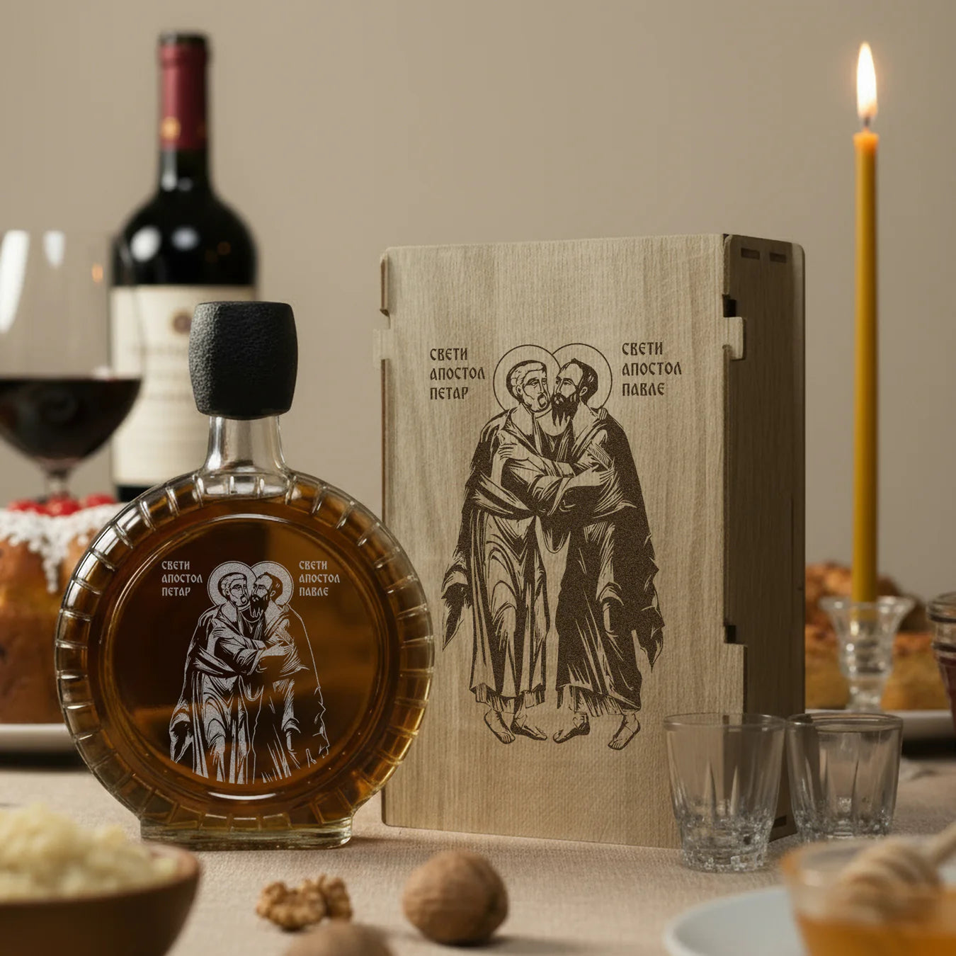 Slavski poklon Sveti apostol Petar i Pavle, izgravirana kutija sa čuturom za rakiju i dve čašice