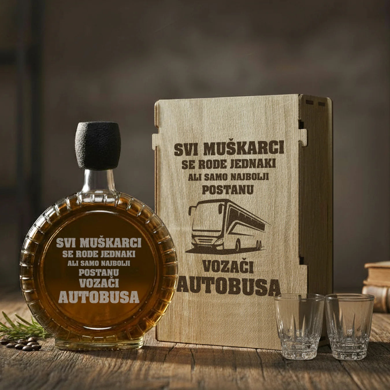 Poklon za vozače - Vozači autobusa izgravirana kutija sa čuturom za rakiju i dve čašice