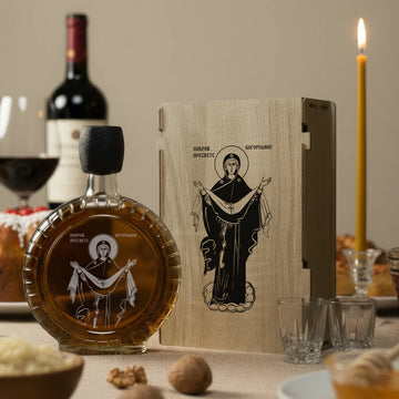 Slavski poklon set Pokrov Presvete Bogorodice, sa 2 čašice (rakija nije uključena)