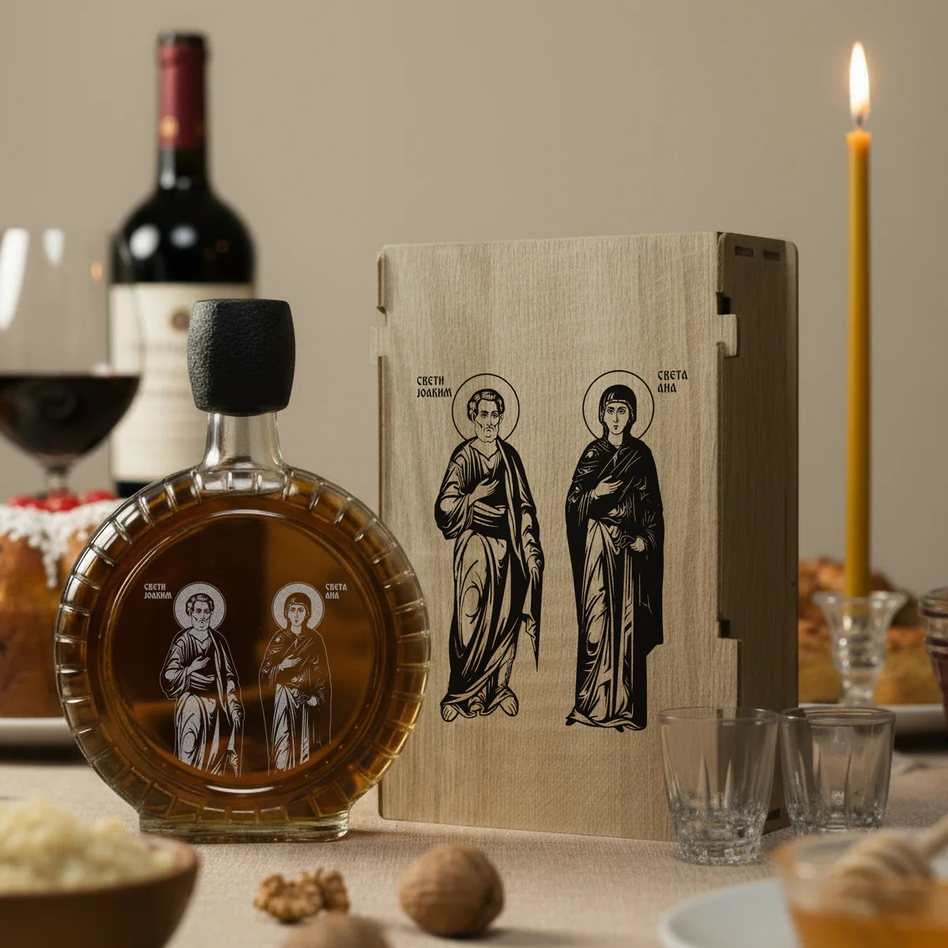 Slavski poklon set Sveti Joakim i Ana, sa 2 čašice (rakija nije uključena)