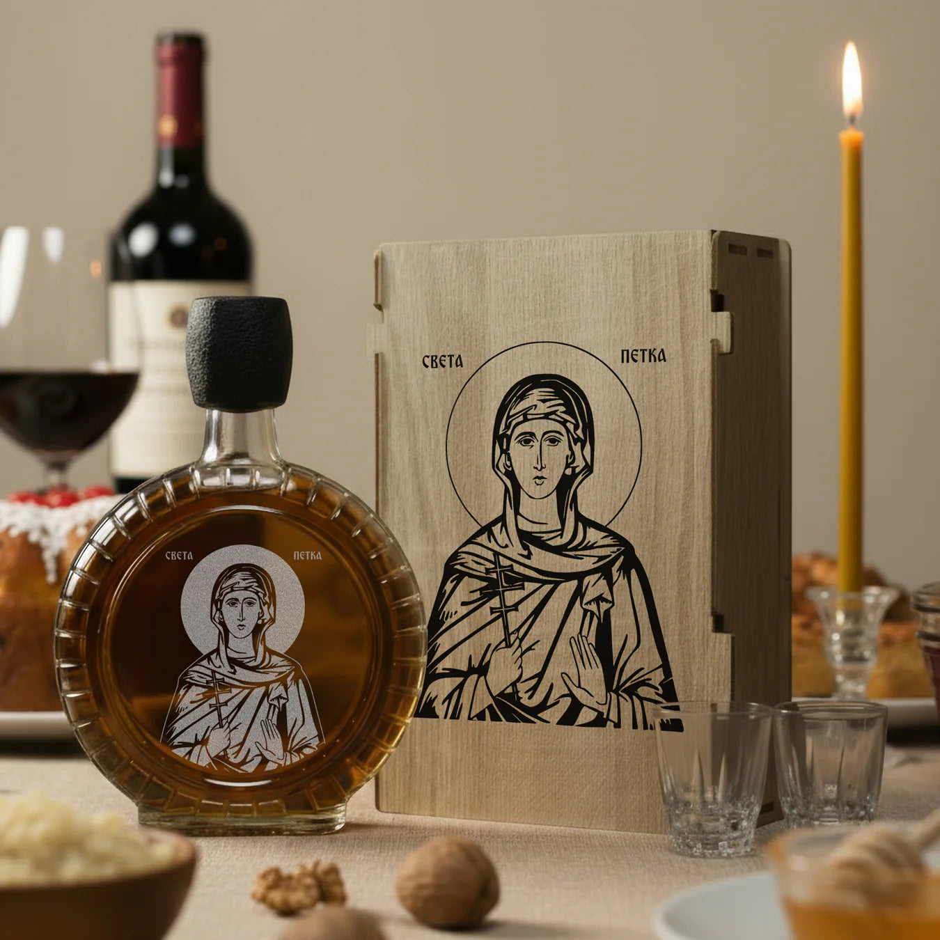 Slavski poklon set Sveta Petka, sa 2 čašice (rakija nije uključena)