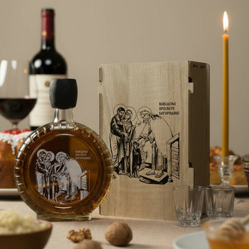 Slavski poklon set Vavedenje presvete Bogorodice, sa 2 čašice (rakija nije uključena)