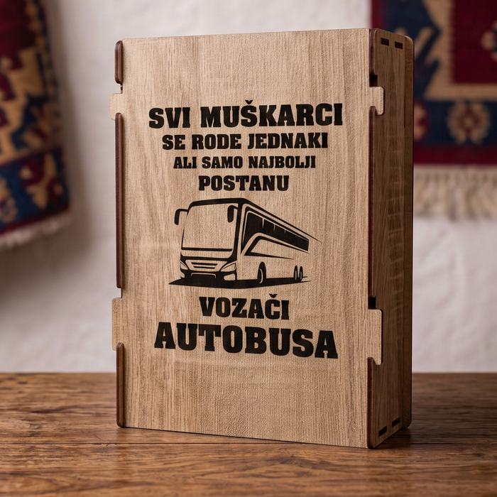 Poklon set za vozače - Vozač autobusa, sa 2 čašice (rakija nije uključena)